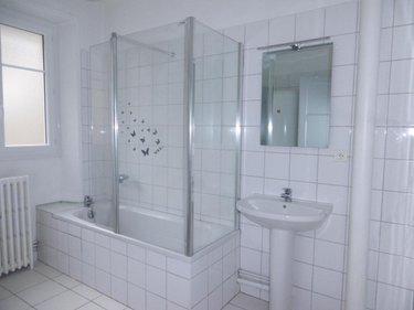 Appartement a vendre Vire-Normandie 14500 Calvados 112 m2 4 pièces 158250 euros