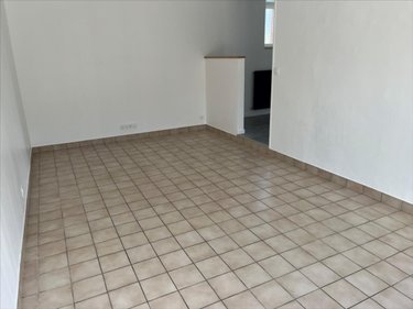 Location maison Erbrée 35500 Ille-et-Vilaine 83 m2 4 pièces 850 euros
