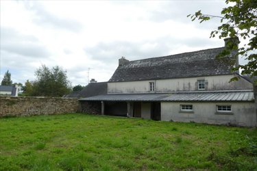Maison a vendre Plougonven 29640 Finistère 175 m2 5 pièces 109522 euros