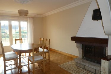 Maison a vendre Plougonven 29640 Finistère 180 m2 8 pièces 233122 euros