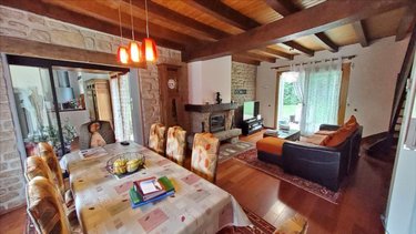 Maison a vendre Huelgoat 29690 Finistère 183 m2 8 pièces 367500 euros