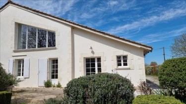 Maison a vendre Jonzac 17500 Charente-Maritime 214 m2 8 pièces 257250 euros