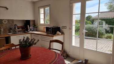Maison a vendre Jonzac 17500 Charente-Maritime 214 m2 8 pièces 257250 euros