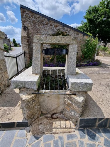 Maison a vendre Maël-Pestivien 22160 Côtes-d'Armor 236 m2 11 pièces 299250 euros