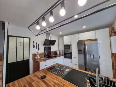 Maison a vendre Maël-Pestivien 22160 Côtes-d'Armor 236 m2 11 pièces 299250 euros