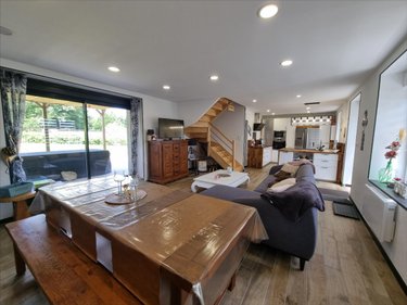 Maison a vendre Maël-Pestivien 22160 Côtes-d'Armor 236 m2 11 pièces 299250 euros