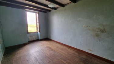 Maison a vendre Jonzac 17500 Charente-Maritime 102 m2 5 pièces 106000 euros