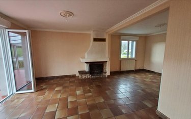 Maison a vendre Carhaix-Plouguer 29270 Finistère 107 m2 5 pièces 162750 euros