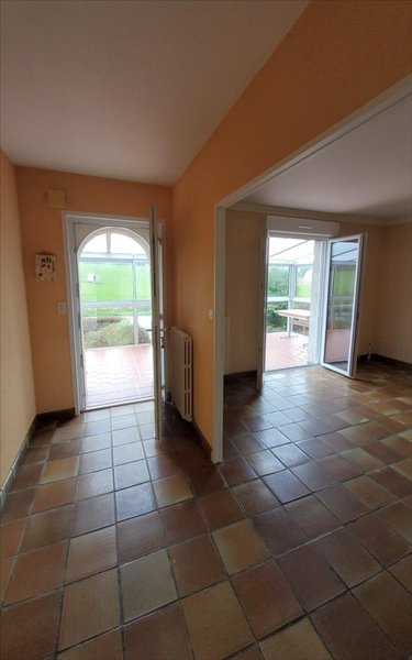 Maison a vendre Carhaix-Plouguer 29270 Finistère 107 m2 5 pièces 162750 euros