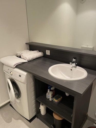 Location appartement Saint-Malo 35400 Ille-et-Vilaine 40 m2  735 euros