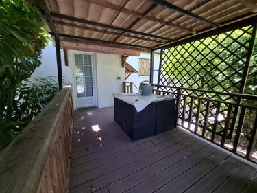 Maison a vendre Saintes 17100 Charente-Maritime 137 m2 6 pièces 314760 euros