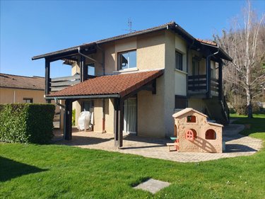 Maison a vendre Vaux-en-Bugey 01150 Ain 186 m2 6 pièces 415000 euros