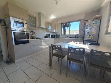 Maison a vendre Vaux-en-Bugey 01150 Ain 186 m2 6 pièces 415000 euros