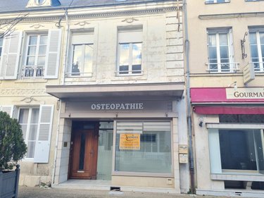 Immeuble a vendre Montoire-sur-le-Loir 41800 Loir-et-Cher 100 m2  99800 euros