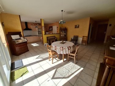 Maison a vendre Saintes 17100 Charente-Maritime 90 m2 4 pièces 209840 euros