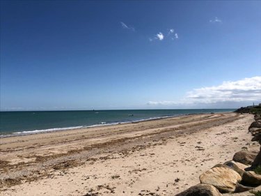 Bien agricole a vendre Réville 50760 Manche  85400 euros