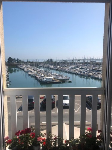 Location appartement Saint-Vaast-la-Hougue 50550 Manche 39 m2 2 pièces 582 euros