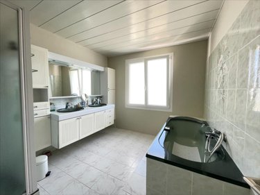 Maison a vendre L'Houmeau 17137 Charente-Maritime 105 m2 4 pièces 429000 euros