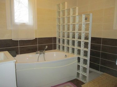 Maison a vendre Landeleau 29530 Finistère 193 m2 8 pièces 278250 euros