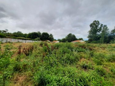 Terrain a batir a vendre Saint-Hilaire-de-Riez 85270 Vendée 2550 m2  231400 euros