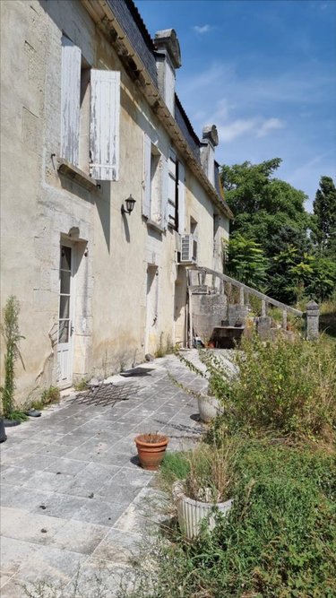 Maison a vendre Jonzac 17500 Charente-Maritime 183 m2 6 pièces 183750 euros