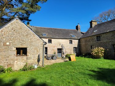 Maison a vendre Langonnet 56630 Morbihan 260 m2 8 pièces 231506 euros