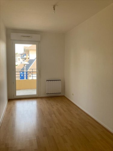 Location appartement Commune non précisée 76 Seine-Maritime 61 m2 3 pièces 870 euros