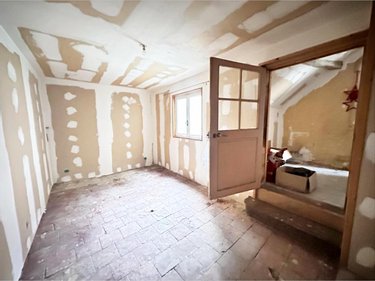 Immeuble a vendre Azay-le-Rideau 37190 Indre-et-Loire 80 m2  230000 euros