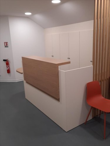 Location fonds et murs commerciaux Dole 39100 Jura 19 m2  920 euros