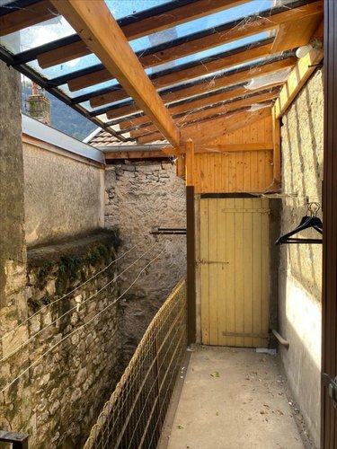 Appartement a vendre Nantua 01130 Ain 103 m2 5 pièces 78000 euros