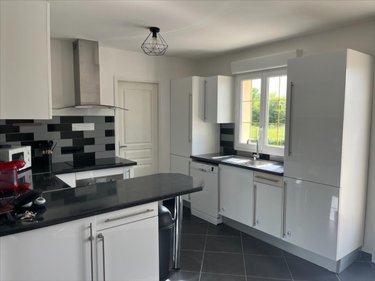 Location maison Le Vrétot 50260 Manche 73 m2 3 pièces 925 euros