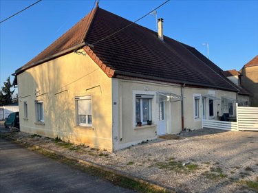 Immeuble a vendre Saint-Aubin 39410 Jura 180 m2  400000 euros