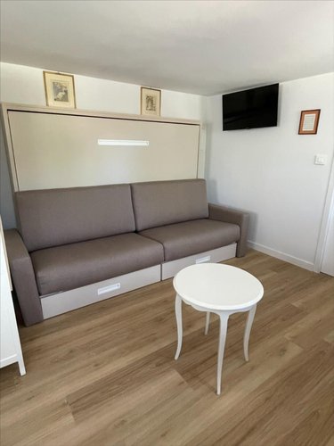 Location appartement Pleurtuit 35730 Ille-et-Vilaine 20 m2 1 pièce 590 euros