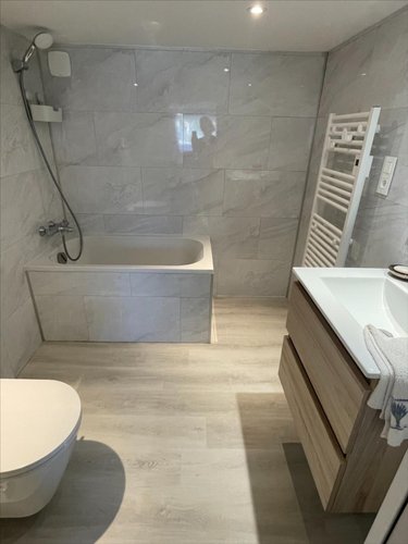 Location appartement Pleurtuit 35730 Ille-et-Vilaine 20 m2 1 pièce 590 euros