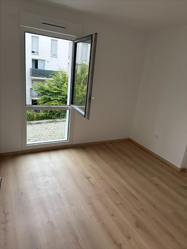 Location appartement Reims 51100 Marne 51 m2 3 pièces 750 euros