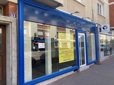 Location fonds et murs commerciaux Elbeuf 76500 Seine-Maritime 65 m2  1250 euros