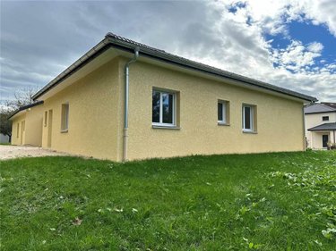 Location maison Massignieu-de-Rives 01300 Ain 98 m2 4 pièces 1115 euros