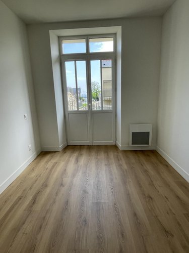 Location appartement Cancale 35260 Ille-et-Vilaine 36 m2 2 pièces 650 euros