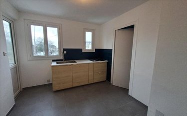 Appartement a vendre Carhaix-Plouguer 29270 Finistère 55 m2 3 pièces 84000 euros