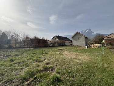 Terrain a batir a vendre Porte-de-Savoie 73800 Savoie 581 m2  235000 euros