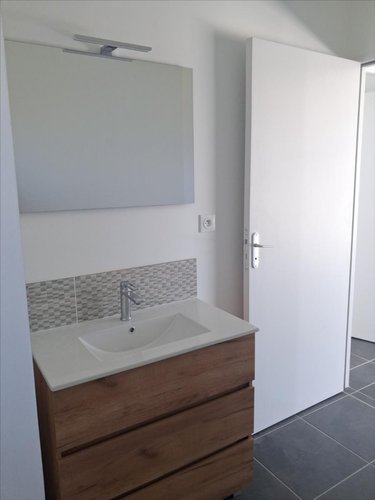 Location maison La Haye 50250 Manche 78 m2 4 pièces 1200 euros