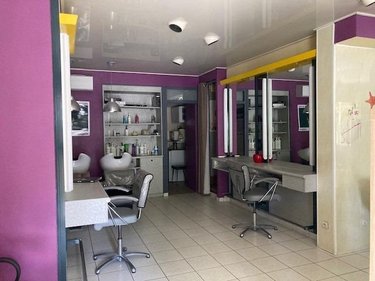 Fonds et murs commerciaux a vendre Grand-Couronne 76530 Seine-Maritime 76 m2  91600 euros