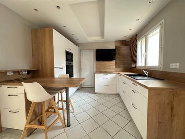 Location maison Saint-Aubin-d'Aubigné 35250 Ille-et-Vilaine 85 m2 5 pièces 950 euros