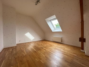 Location maison Saint-Aubin-d'Aubigné 35250 Ille-et-Vilaine 85 m2 5 pièces 950 euros