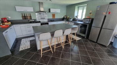 Maison a vendre Jonzac 17500 Charente-Maritime 173 m2 7 pièces 199500 euros