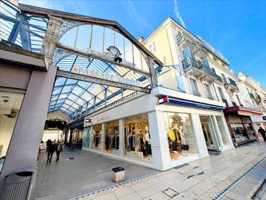 Appartement a vendre Vichy 03200 Allier 135 m2 5 pièces 419200 euros