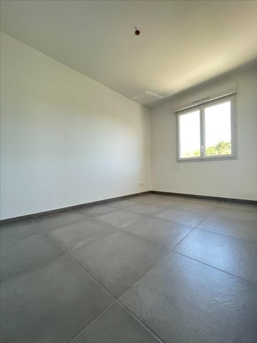 Location maison Ambérieu-en-Bugey 01500 Ain 88 m2 4 pièces 990 euros