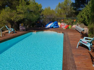 Maison a vendre Pierrevert 04860 Alpes-de-Haute-Provence 194 m2 7 pièces 590500 euros