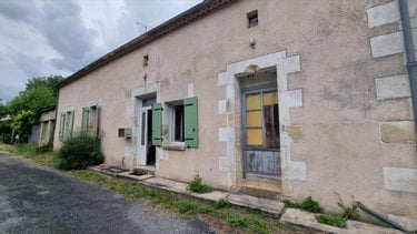 Maison a vendre Chepniers 17210 Charente-Maritime 80 m2 8 pièces 75250 euros