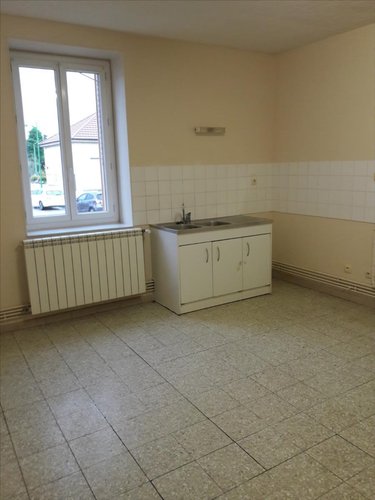 Location appartement Servas 01960 Ain 112 m2 3 pièces 680 euros